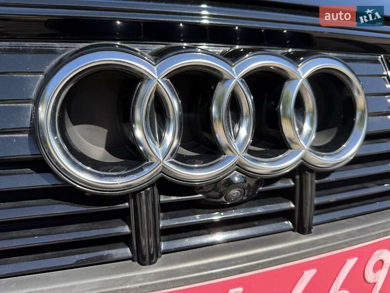 Внедорожник / Кроссовер Audi e-tron 2021 в Ровно