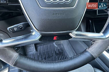Позашляховик / Кросовер Audi e-tron 2019 в 
