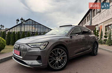 Позашляховик / Кросовер Audi e-tron 2020 в 