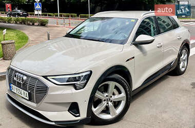 Внедорожник / Кроссовер Audi e-tron 2020 в Киеве