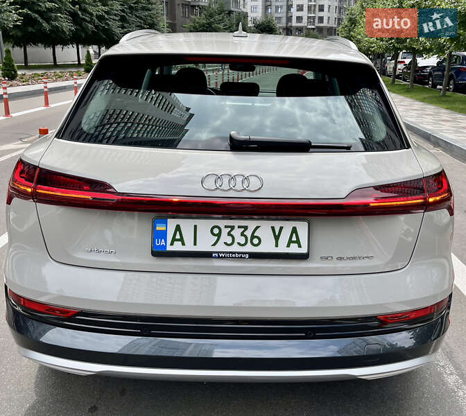 Внедорожник / Кроссовер Audi e-tron 2020 в Киеве