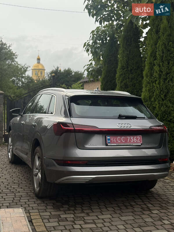Внедорожник / Кроссовер Audi e-tron 2020 в Коломые