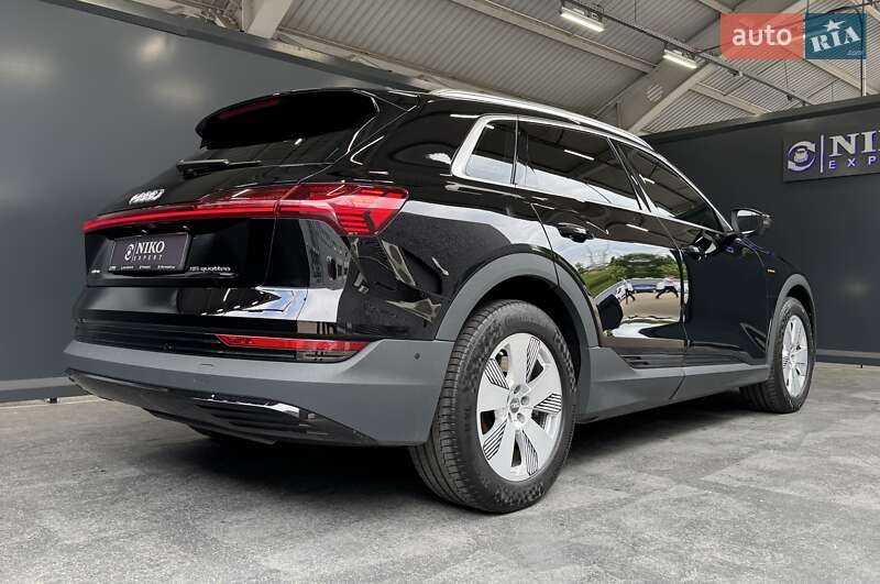 Внедорожник / Кроссовер Audi e-tron 2020 в Киеве