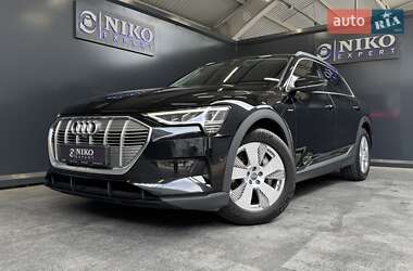 Внедорожник / Кроссовер Audi e-tron 2020 в Киеве