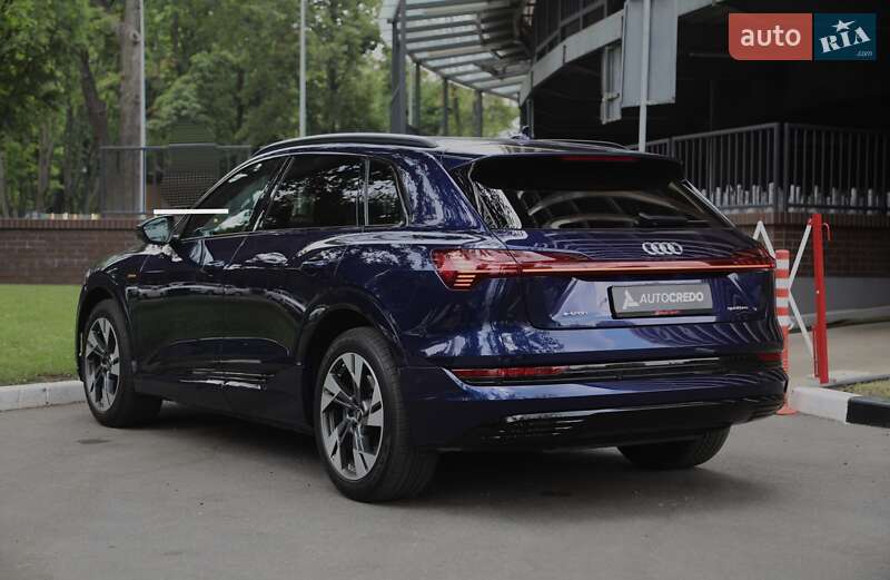Внедорожник / Кроссовер Audi e-tron 2022 в Харькове фото 6 Внедорожник / Кроссовер Audi e-tron 2022 в Харькове