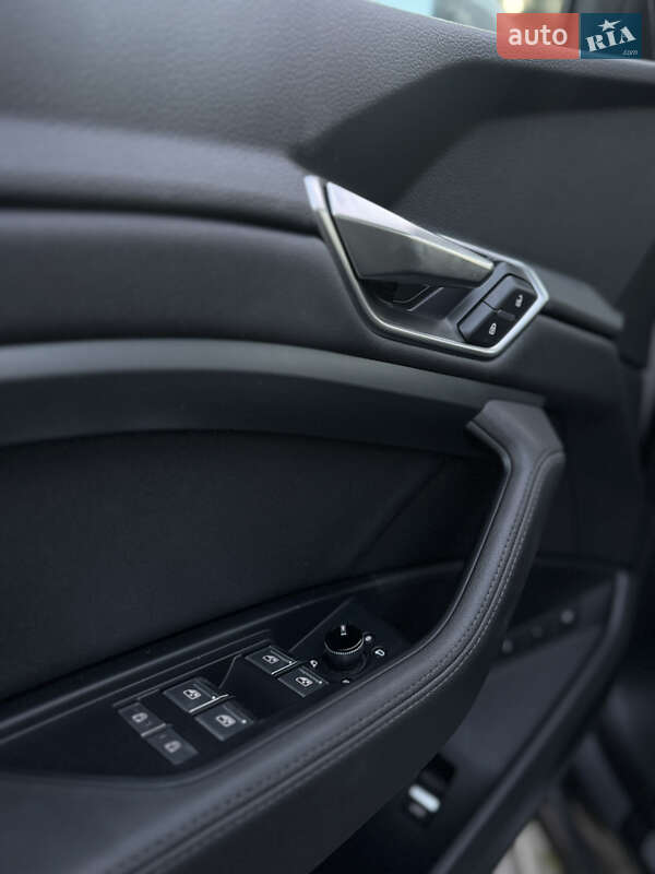 Внедорожник / Кроссовер Audi e-tron 2019 в Коломые фото 16 Внедорожник / Кроссовер Audi e-tron 2019 в Коломые