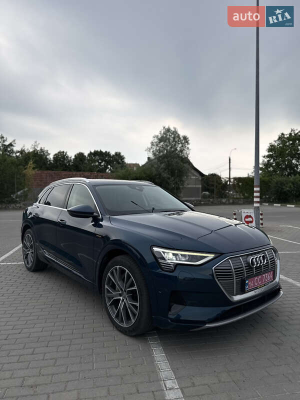 Внедорожник / Кроссовер Audi e-tron 2019 в Коломые
