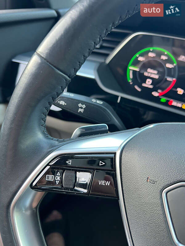 Внедорожник / Кроссовер Audi e-tron 2020 в Черновцах