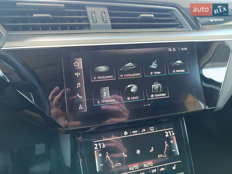 Позашляховик / Кросовер Audi e-tron 2022 в Харкові