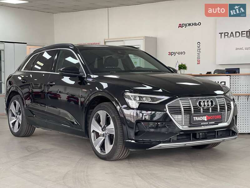 Audi e-tron 2019