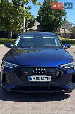 Позашляховик / Кросовер Audi e-tron 2021 в Одесі