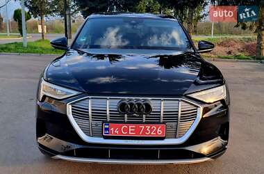 Позашляховик / Кросовер Audi e-tron 2019 в 