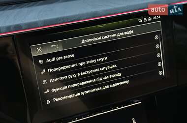 Позашляховик / Кросовер Audi e-tron 2022 в 