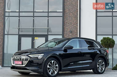 Внедорожник / Кроссовер Audi e-tron 2020 в 