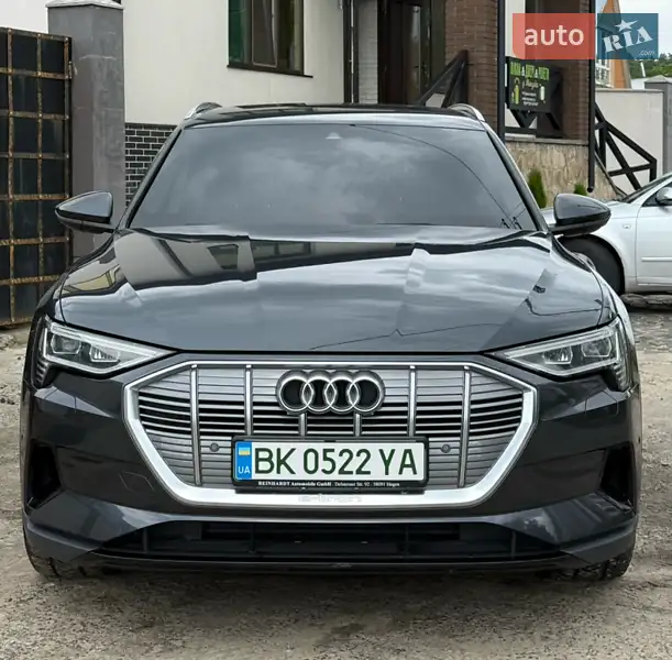 Audi e-tron 2020