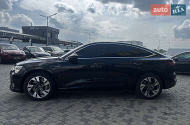Позашляховик / Кросовер Audi e-tron 2020 в 