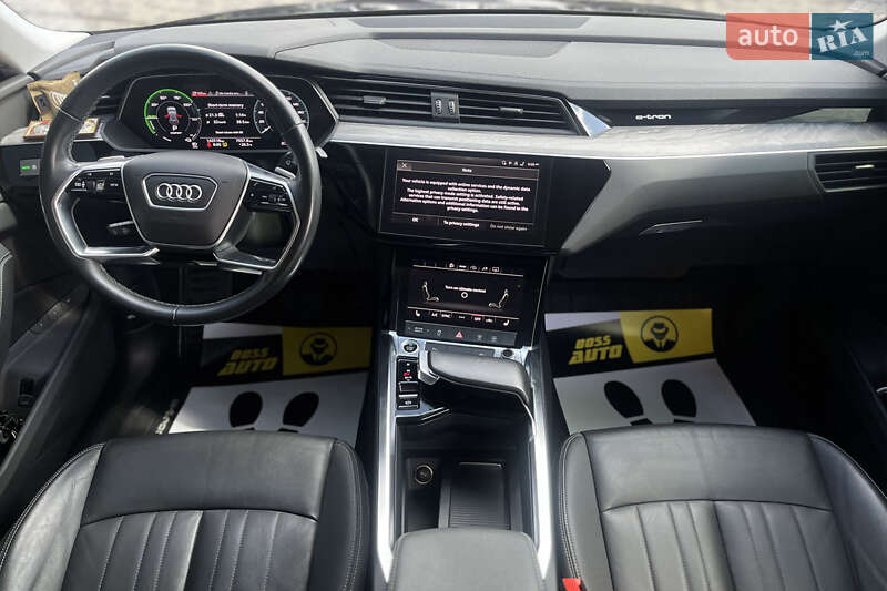 Позашляховик / Кросовер Audi e-tron 2020 в Мукачевому