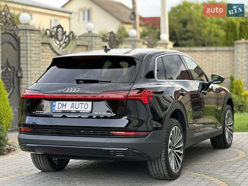 Внедорожник / Кроссовер Audi e-tron 2022 в Тернополе
