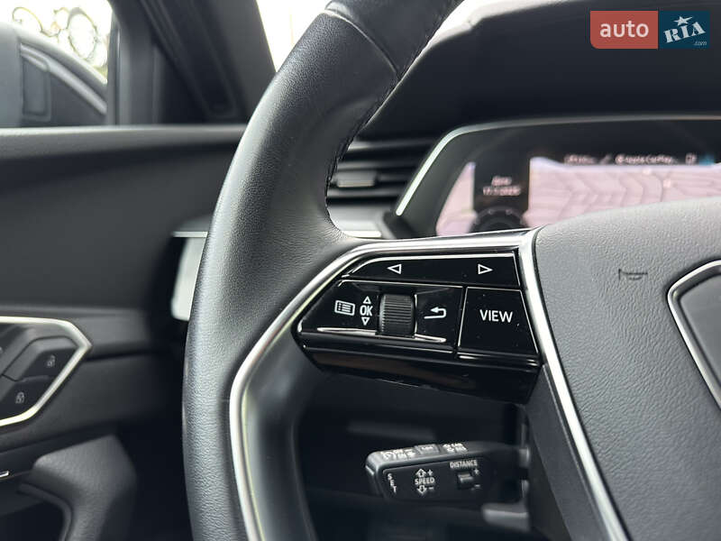 Внедорожник / Кроссовер Audi e-tron 2022 в Тернополе