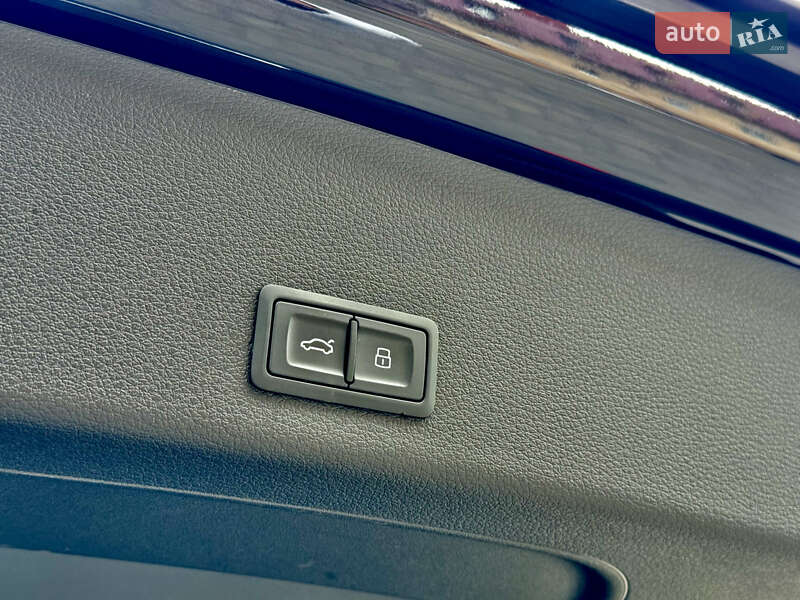 Внедорожник / Кроссовер Audi e-tron 2019 в Мукачево