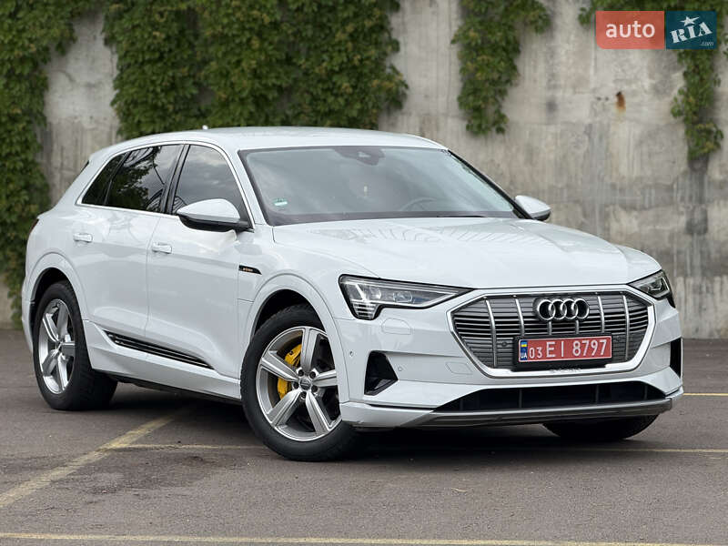 Audi e-tron 2021