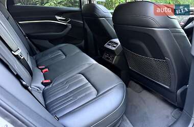Внедорожник / Кроссовер Audi e-tron 2019 в 