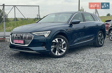 Позашляховик / Кросовер Audi e-tron 2021 в Львові
