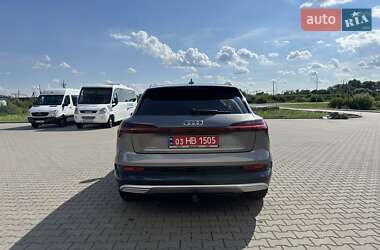 Внедорожник / Кроссовер Audi e-tron 2019 в 
