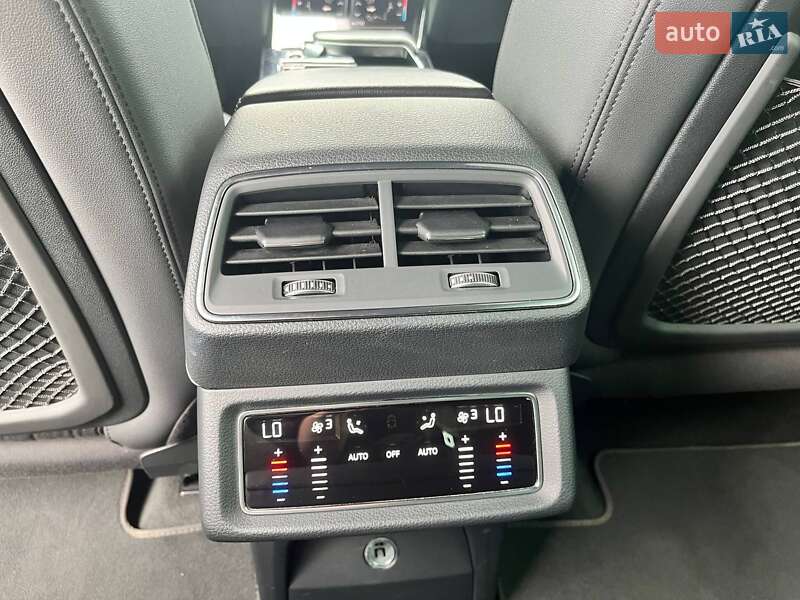 Внедорожник / Кроссовер Audi e-tron 2021 в Киеве