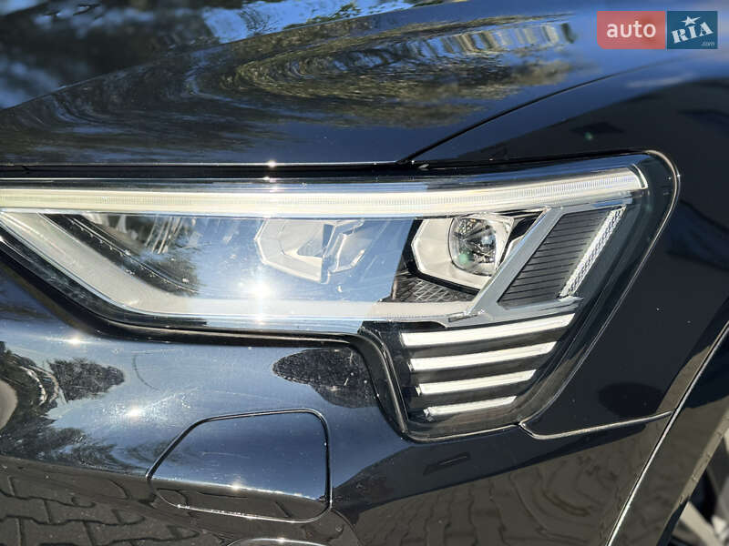 Позашляховик / Кросовер Audi e-tron 2023 в Хмельницькому