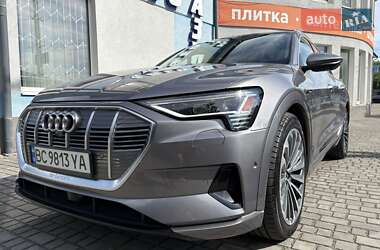 Внедорожник / Кроссовер Audi e-tron 2019 в 