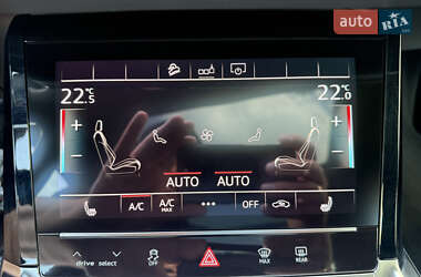 Внедорожник / Кроссовер Audi e-tron 2020 в 