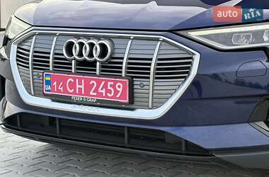 Внедорожник / Кроссовер Audi e-tron 2020 в 