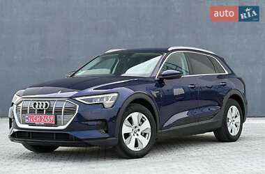Внедорожник / Кроссовер Audi e-tron 2020 в 