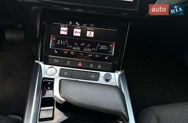 Внедорожник / Кроссовер Audi e-tron 2020 в 
