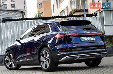 Внедорожник / Кроссовер Audi e-tron 2020 в 