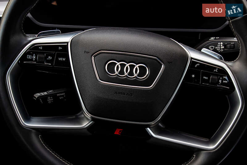 Внедорожник / Кроссовер Audi e-tron 2020 в Львове