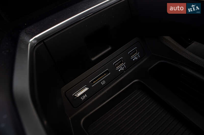 Внедорожник / Кроссовер Audi e-tron 2020 в Львове