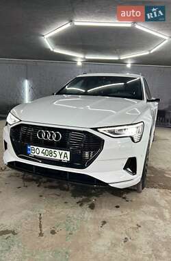 Внедорожник / Кроссовер Audi e-tron 2019 в Тернополе