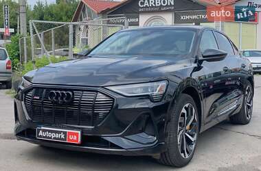Позашляховик / Кросовер Audi e-tron 2022 в Вінниці