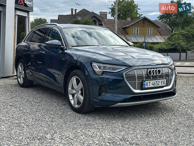 Внедорожник / Кроссовер Audi e-tron 2019 в Ивано-Франковске