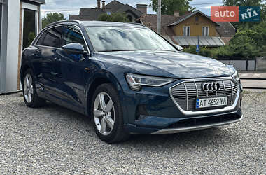 Внедорожник / Кроссовер Audi e-tron 2019 в 