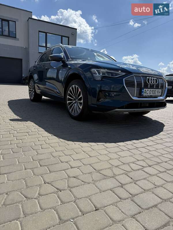 Внедорожник / Кроссовер Audi e-tron 2019 в Луцке