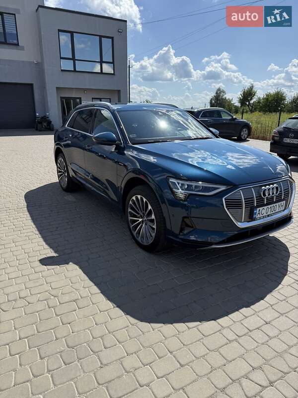 Внедорожник / Кроссовер Audi e-tron 2019 в Луцке