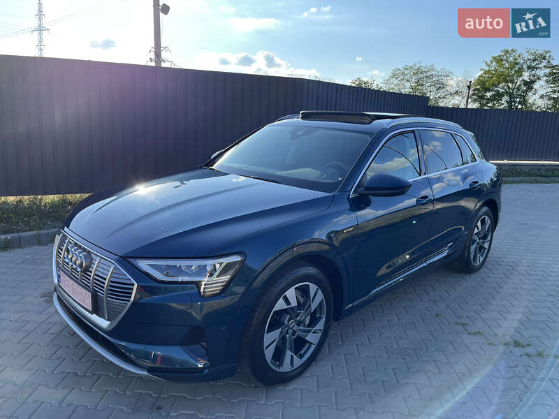 Внедорожник / Кроссовер Audi e-tron 2020 в Днепре