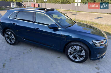 Позашляховик / Кросовер Audi e-tron 2020 в Дніпрі