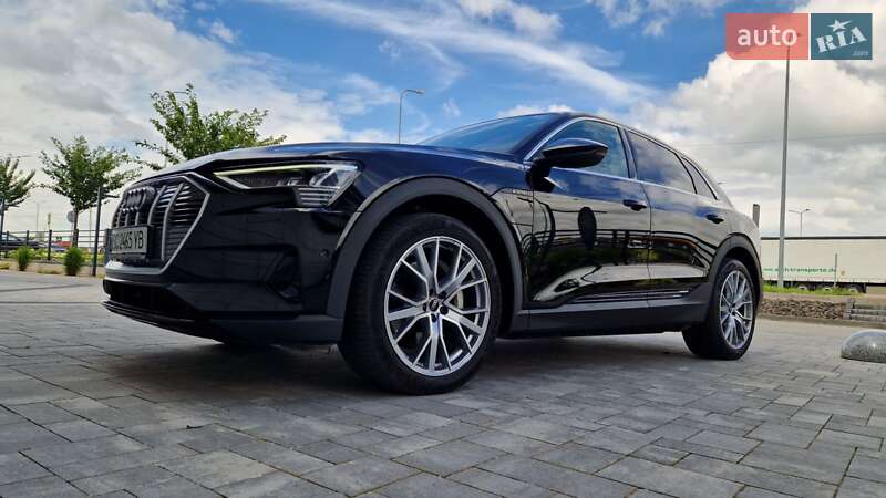 Позашляховик / Кросовер Audi e-tron 2020 в Луцьку