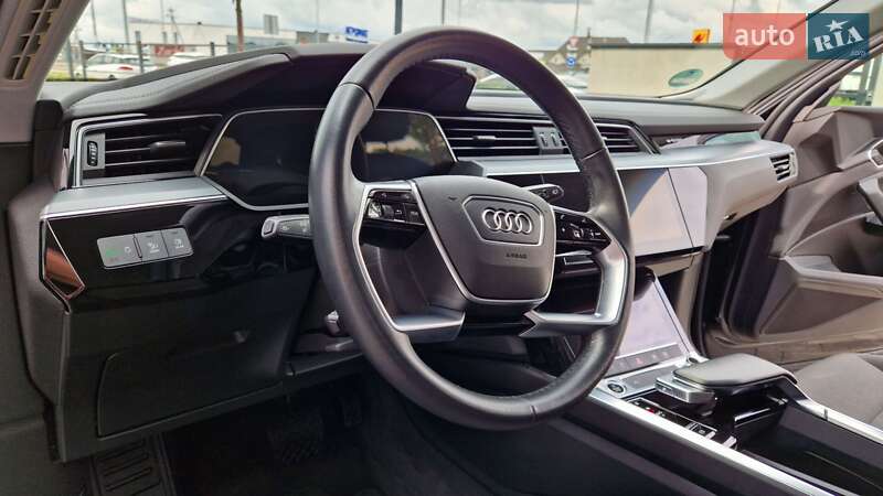 Позашляховик / Кросовер Audi e-tron 2020 в Луцьку