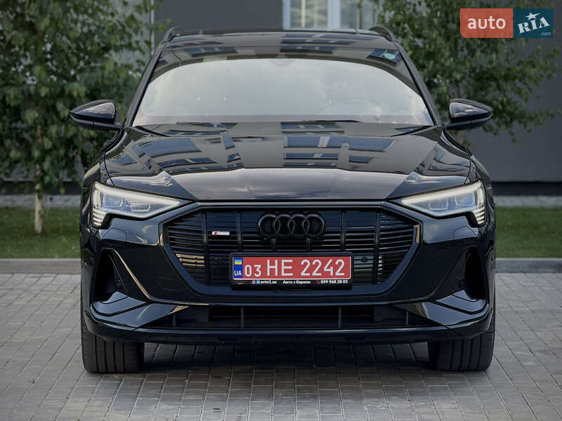 Внедорожник / Кроссовер Audi e-tron 2022 в Луцке