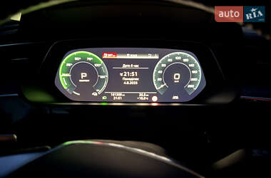 Внедорожник / Кроссовер Audi e-tron 2019 в 